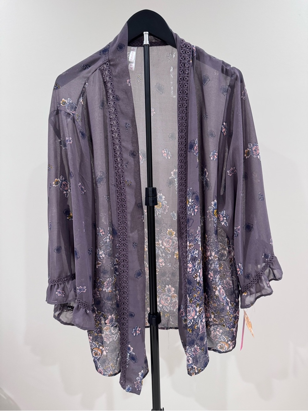 Xhilaration Floral Sheer Kimono - Lavender Purple